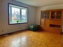 90 Inglis Street, Winnipeg, MB  - Indoor Photo Showing Other Room 