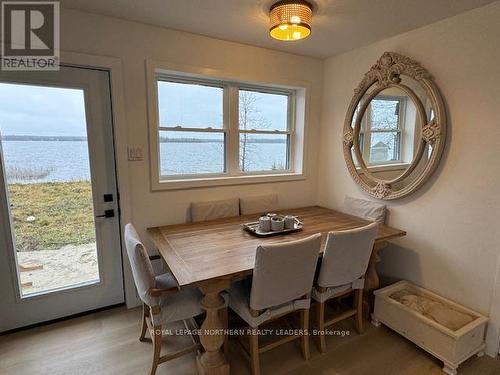 767 Leclair Avenue, Timmins, ON - Indoor Photo Showing Dining Room