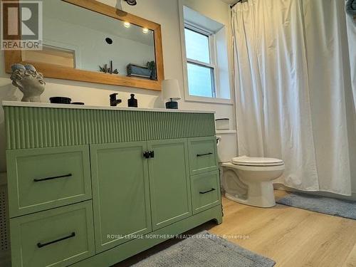 767 Leclair Avenue, Timmins, ON - Indoor Photo Showing Bathroom