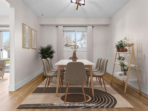 34 Ivybridge Dr, Brampton, ON - Indoor Photo Showing Dining Room