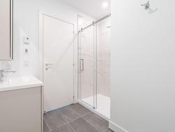 Ensuite bathroom - 