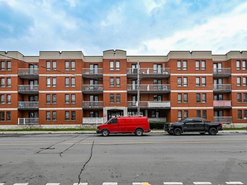 Exterior - 201-6840 Av. Fielding, Montréal (Côte-Des-Neiges/Notre-Dame-De-Grâce), QC - Outdoor With Balcony With Facade