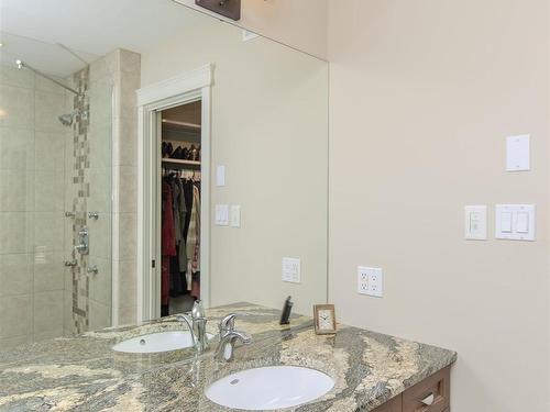 219 Saxon Drive, Thunder Bay, ON - Indoor Photo Showing Bathroom