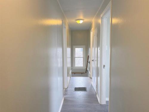 24 Stevens Avenue, Marathon, ON - Indoor Photo Showing Bathroom