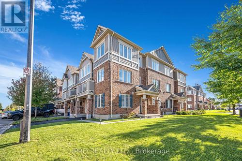 1637 Leblanc Court, Milton, ON - Outdoor