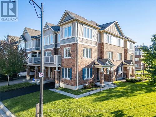 1637 Leblanc Court, Milton, ON - Outdoor With Facade