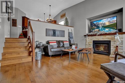 4828 Mccombie Crescent, Regina, SK - Indoor Photo Showing Living Room With Fireplace