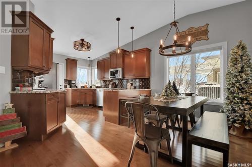 4828 Mccombie Crescent, Regina, SK - Indoor Photo Showing Dining Room