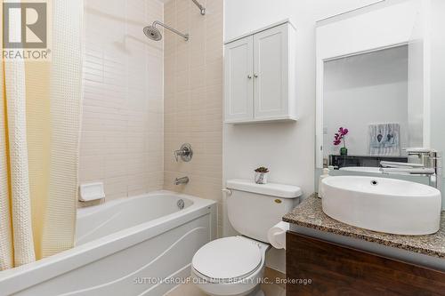 713 - 205 Frederick Street, Toronto, ON - Indoor Photo Showing Bathroom