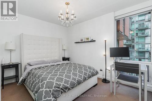 713 - 205 Frederick Street, Toronto, ON - Indoor Photo Showing Bedroom