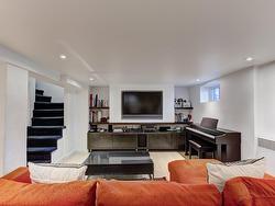 Family room - 