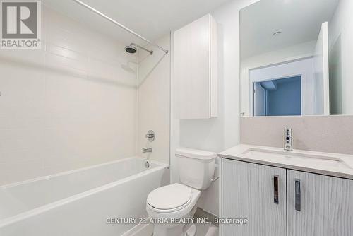 224 - 1787 St Clair Avenue W, Toronto, ON - Indoor Photo Showing Bathroom