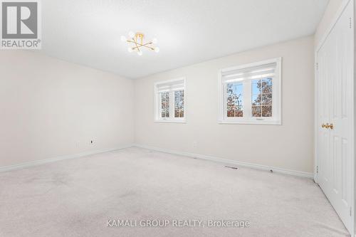 8 Pandora Court, Richmond Hill, ON - Indoor Photo Showing Other Room