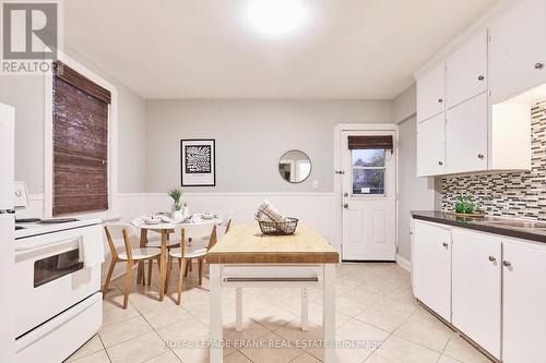 82 Nassau Street, Oshawa (Vanier), ON - Indoor Photo Showing Kitchen