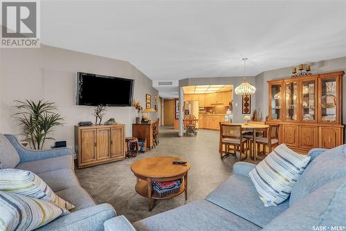 236 2301 Adelaide Street E, Saskatoon, SK - Indoor Photo Showing Living Room