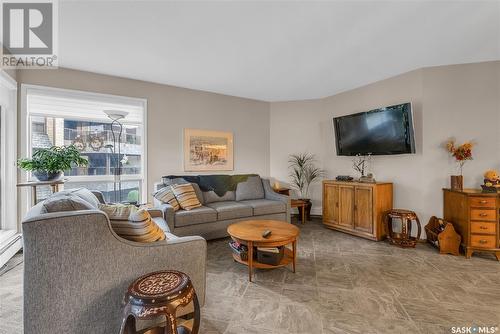 236 2301 Adelaide Street E, Saskatoon, SK - Indoor Photo Showing Living Room