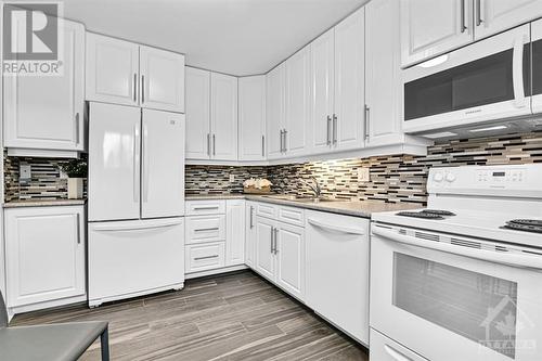 73 Mcclintock Way, Ottawa, ON - Indoor Photo Showing Kitchen