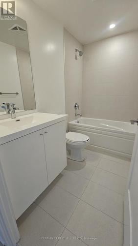 201 - 2545 Simcoe Street N, Oshawa, ON - Indoor Photo Showing Bathroom