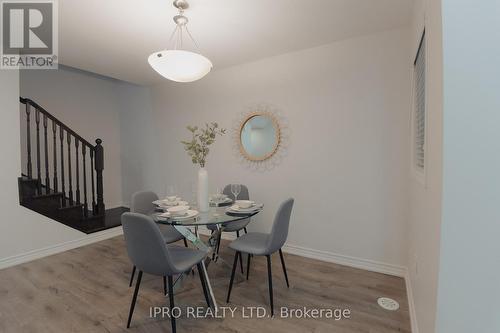 992 Balsam Court, Milton, ON - Indoor Photo Showing Dining Room