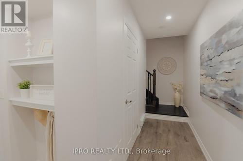 992 Balsam Court, Milton, ON - Indoor Photo Showing Other Room