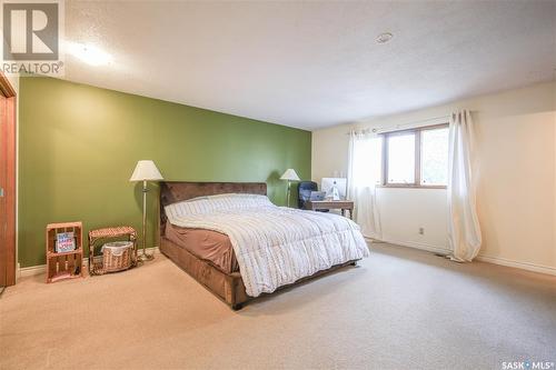 207 Coldspring Rise, Saskatoon, SK - Indoor Photo Showing Bedroom