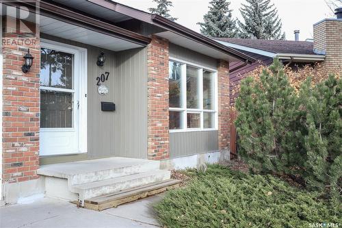 207 Coldspring Rise, Saskatoon, SK - Outdoor