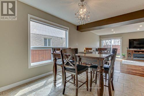 812 Reeves Avenue, London, ON - Indoor Photo Showing Dining Room