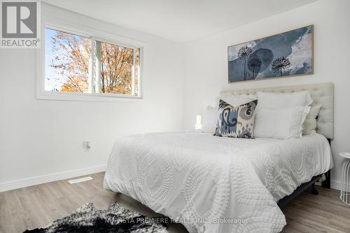 1259 Limberlost Road, London, ON - Indoor Photo Showing Bedroom