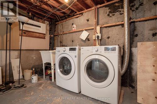 1259 Limberlost Road, London, ON - Indoor Photo Showing Laundry Room