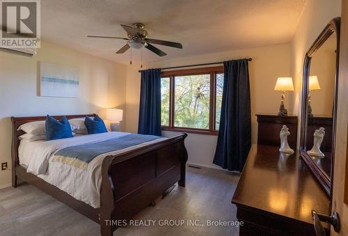 3121 Hayman Road, Naramata, BC - Indoor Photo Showing Bedroom