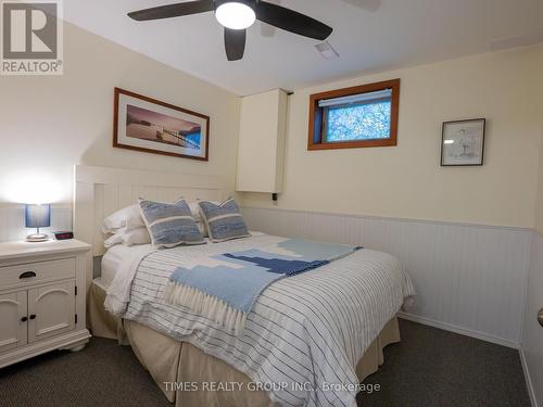 3121 Hayman Road, Naramata, BC - Indoor Photo Showing Bedroom