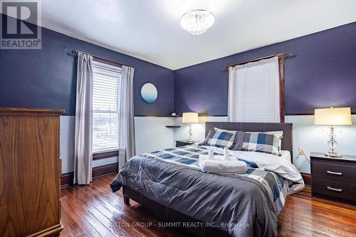 4622 Ferguson Street, Niagara Falls, ON - Indoor Photo Showing Bedroom