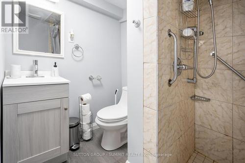 4622 Ferguson Street, Niagara Falls, ON - Indoor Photo Showing Bathroom