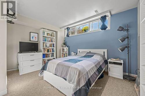 14 Avra Court, Guelph, ON - Indoor Photo Showing Bedroom