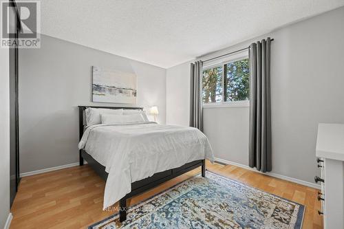 14 Avra Court, Guelph, ON - Indoor Photo Showing Bedroom