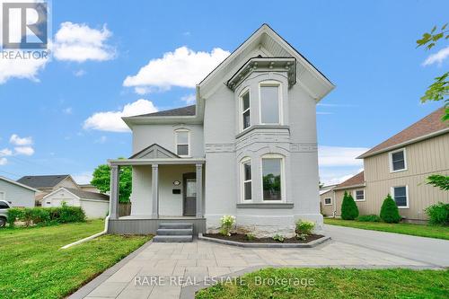 4372 Ontario Street, Lincoln, ON - Outdoor With Facade