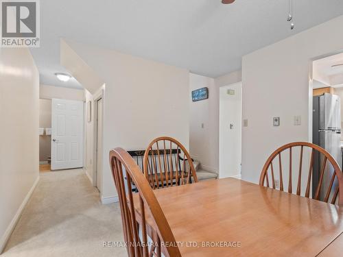 378 Willowood Avenue, Fort Erie, ON - Indoor Photo Showing Dining Room