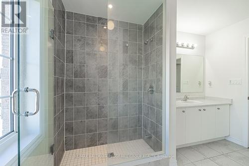 28 Sanford Circle, Springwater, ON - Indoor Photo Showing Bathroom