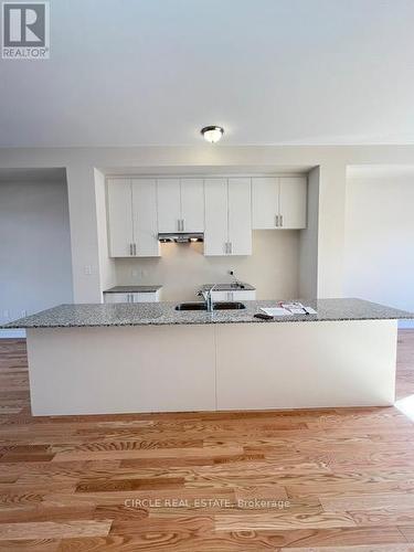 3101 Meadowridge Drive, Oakville, ON - Indoor Photo Showing Kitchen