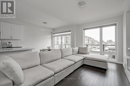 2509 Littlefield Crescent, Oakville, ON - Indoor Photo Showing Living Room