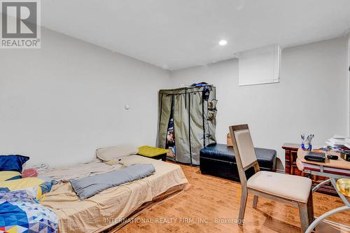 6158 Duford Drive W, Mississauga, ON - Indoor Photo Showing Bedroom