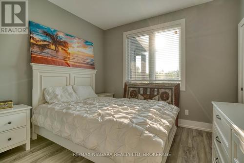 3921 Miller Road, Port Colborne, ON - Indoor Photo Showing Bedroom