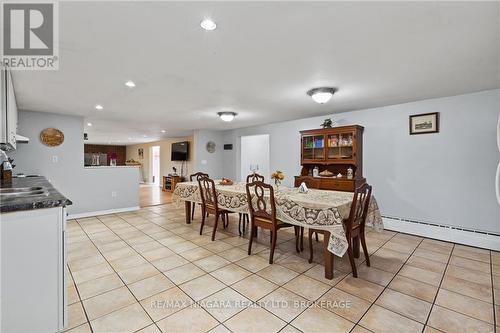 540 Concession 1 Road, Niagara-On-The-Lake, ON - Indoor Photo Showing Dining Room