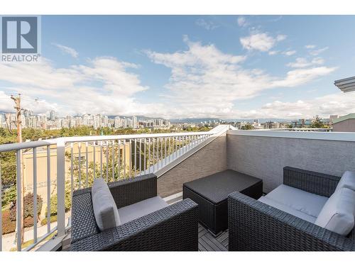 L01 788 W 8Th Avenue, Vancouver, BC - Outdoor With Balcony