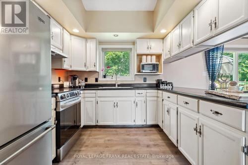 B1695 Highway 48 E, Brock (Beaverton), ON - Indoor Photo Showing Kitchen