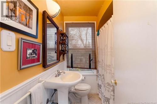 80 Arlington Drive, Moncton, NB - Indoor Photo Showing Bathroom