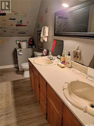 303 3Rd Street, Vonda, SK - Indoor Photo Showing Bathroom