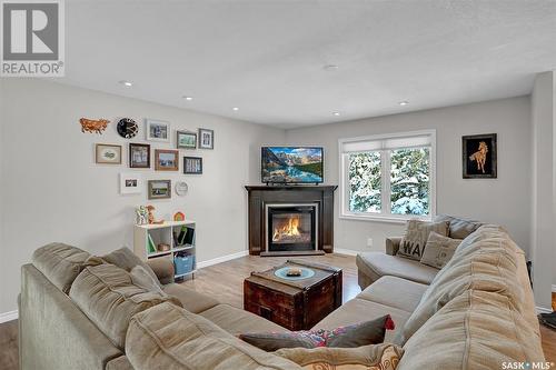 214 Halifax Street N, Regina, SK - Indoor Photo Showing Living Room With Fireplace