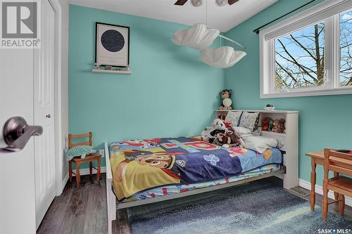 214 Halifax Street N, Regina, SK - Indoor Photo Showing Bedroom