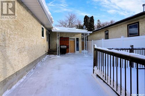 214 Halifax Street N, Regina, SK - Outdoor With Exterior